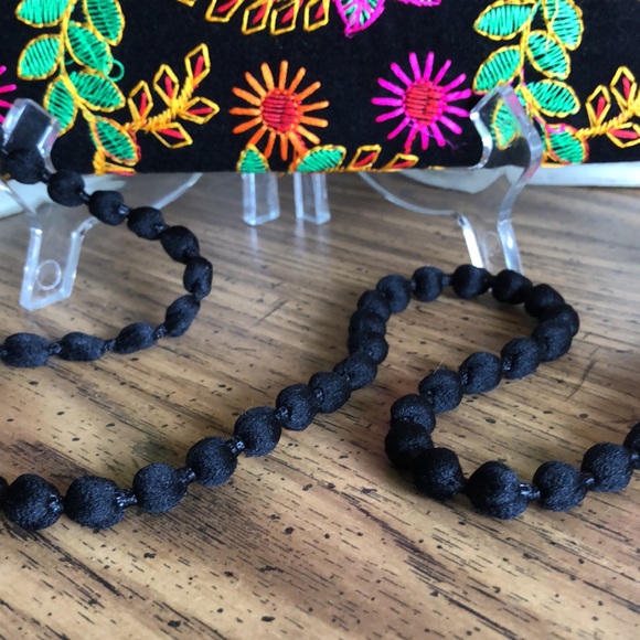 VIBRANT Crossbody/Clutch - Picture 6 of 15